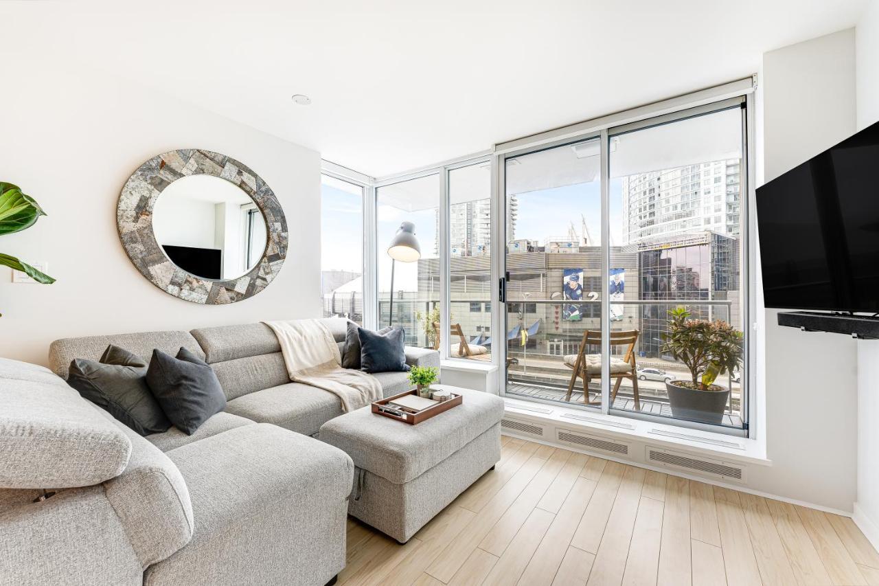 Heart Of Downtown 1 Bd Entire Condo - Pool, Gym, Parking, Office, Ac 溫哥華 外观 照片